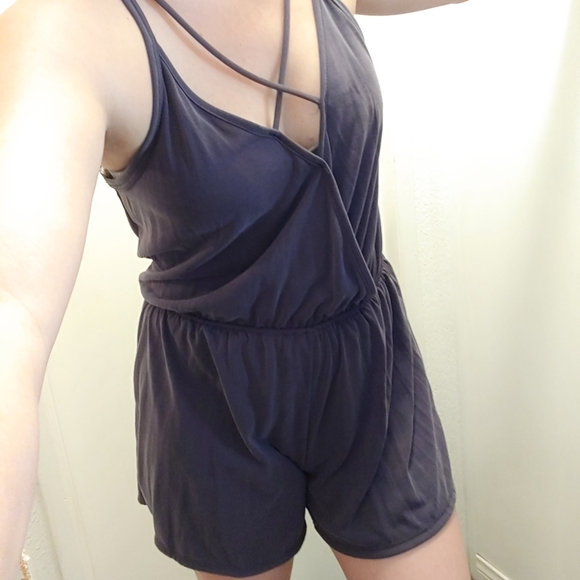 Romper - Picture 1 of 8